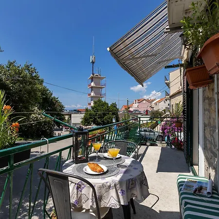 Kata * Makarska